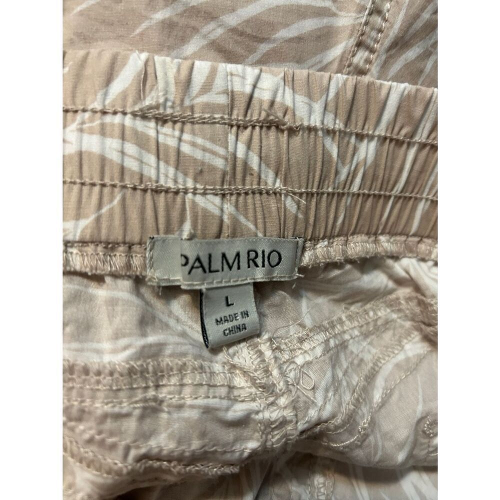 Neutral Leaf Print Drawstring Shorts - Picture 3 of 5